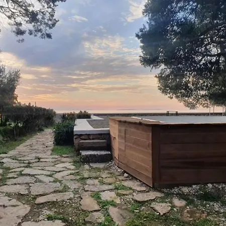 Mira Villas, Corinth *