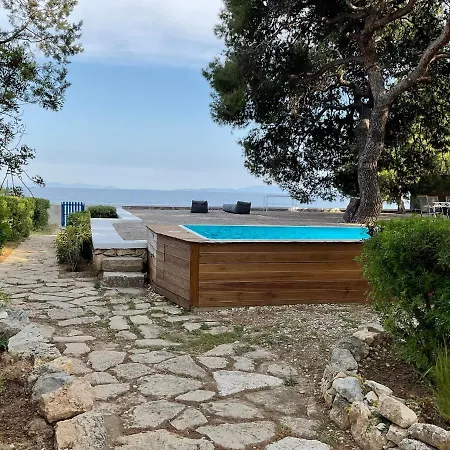 Mira Villas, Corinth Agioi Theodoroi (Corinthia)
