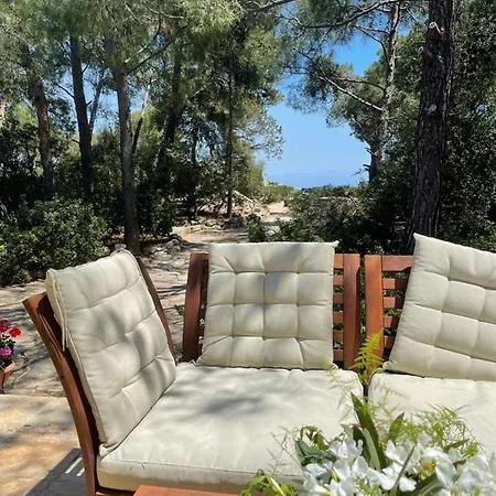 Mira Villas, Corinth * Agioi Theodoroi (Corinthia)
